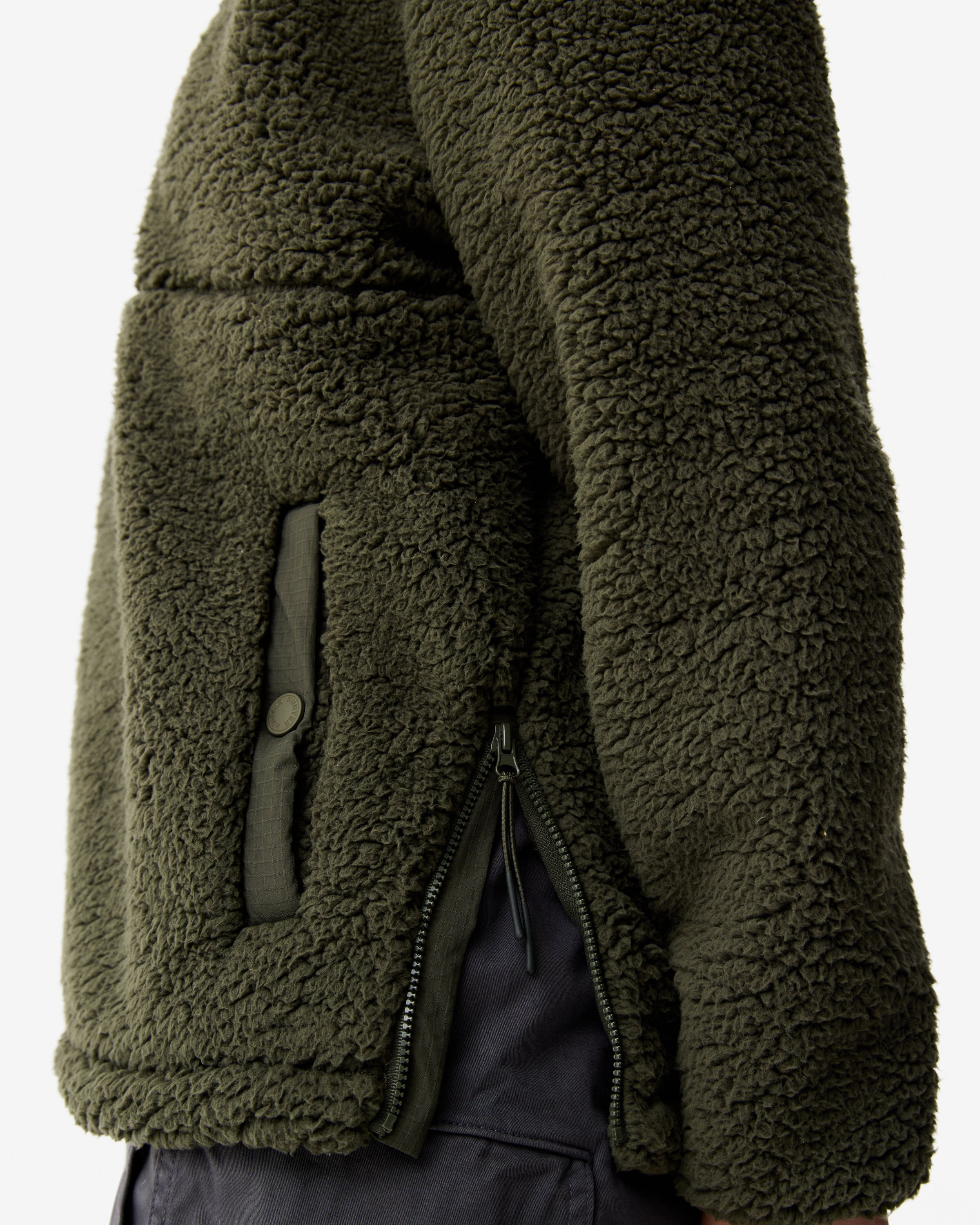HARW0016252-KM-TIORGA1-4ZIPBORGFLEECE-4.jpg