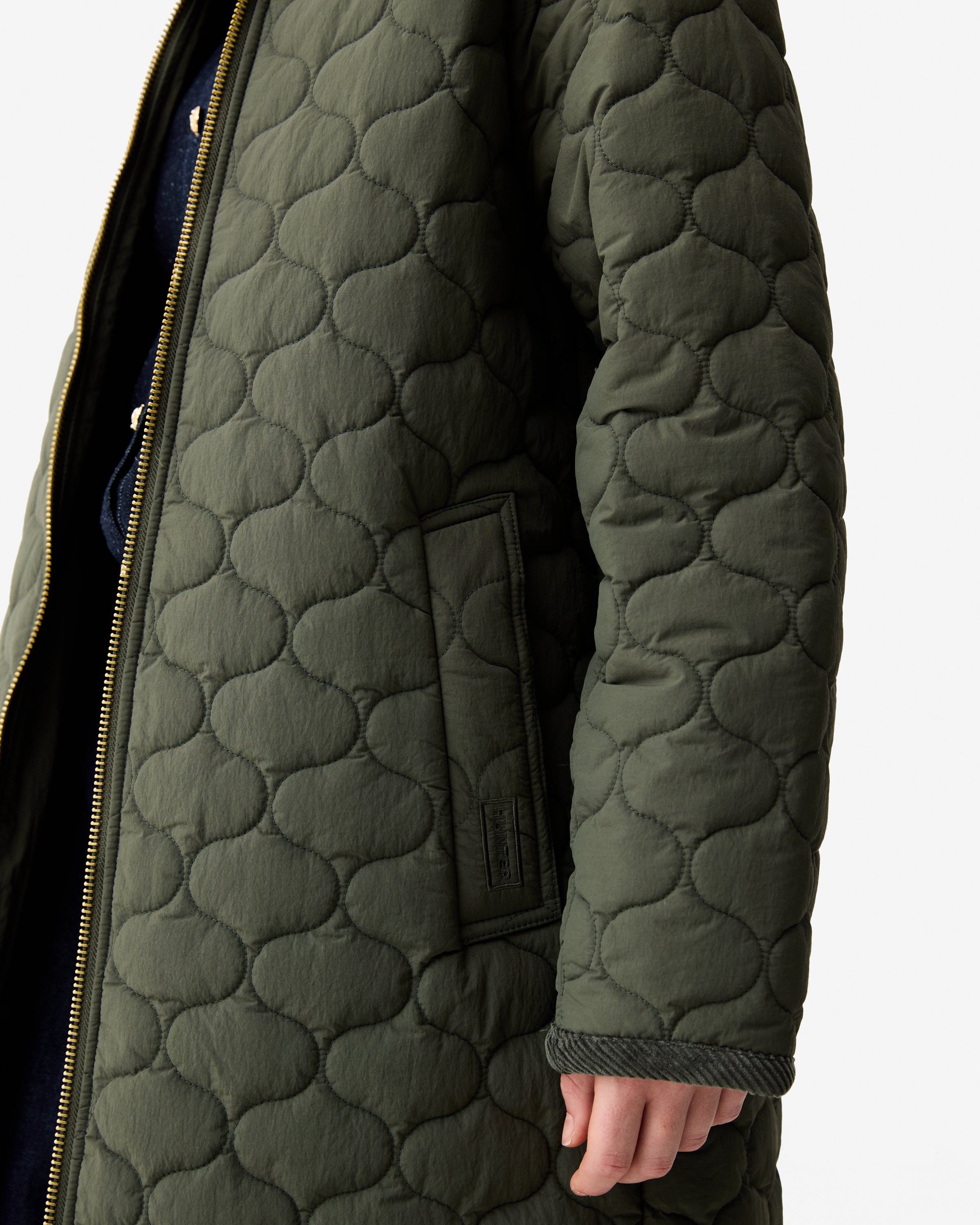 HARW0067251-KM-FIONNLONGQUILTEDJACKET-4.jpg